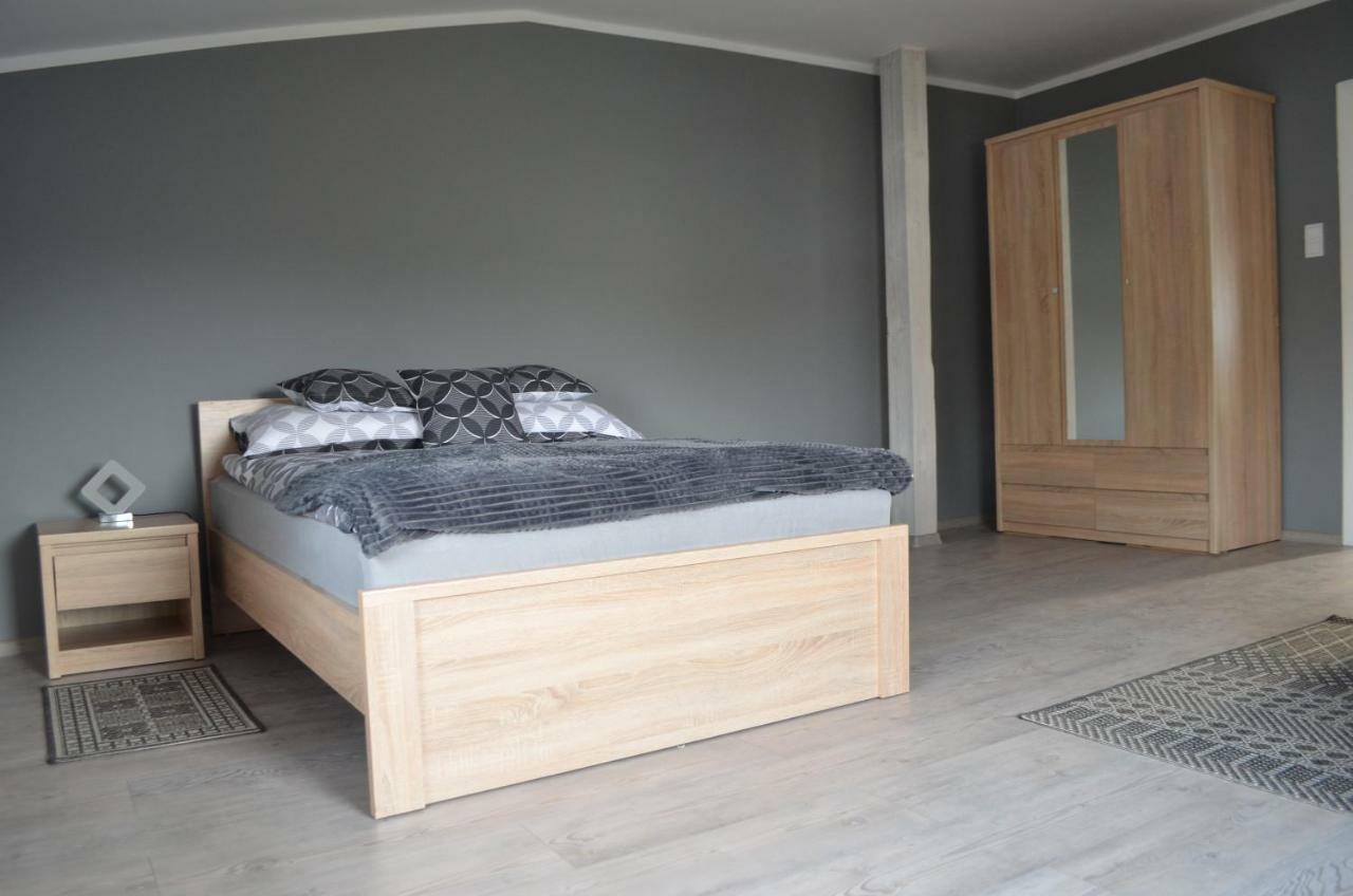 Studio Nad Jeziorem Poznań Exteriör bild